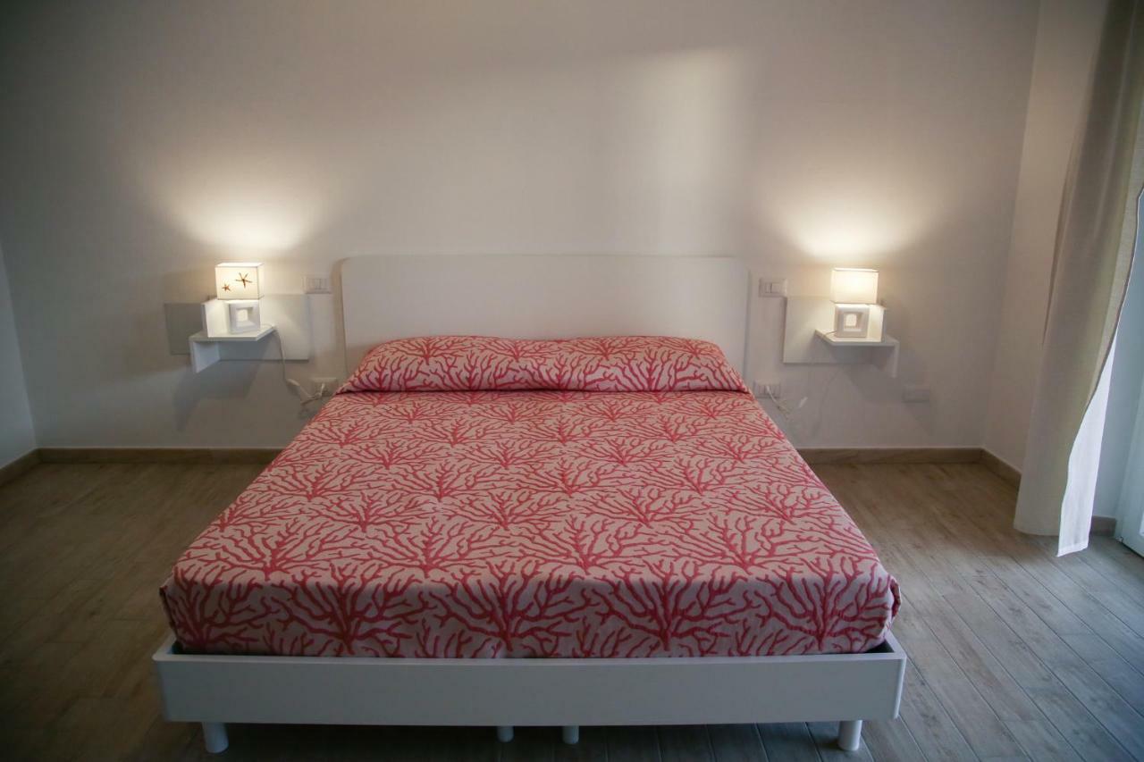 B&B Le Tre Spiagge Calasetta Buitenkant foto